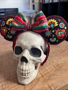 Disney - Epcot Mexico Embroidered Floral Mouse Ears Headband with Bow